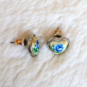 Vintage-style blue floral heart stud earrings
